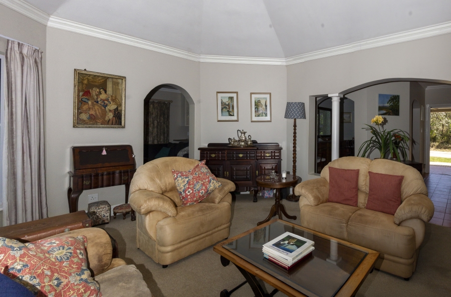 5 Bedroom Property for Sale in Kleinemonde Eastern Cape